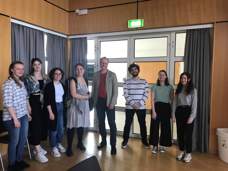 Gruppenfoto Studierende mit Fritz Kircher